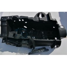 Volvo FH13 head lamp housing with bracket black LH 