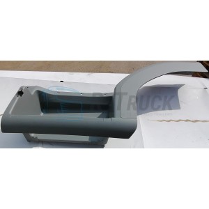 Mercedes Atego foot step with indicator hole LH