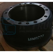 Brake drum MN0227