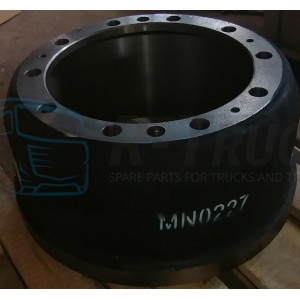 Brake drum MN0227